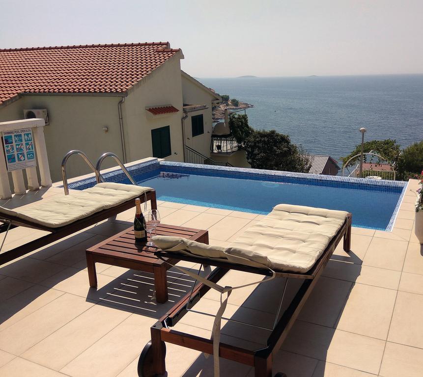 Apartment Jana Primošten